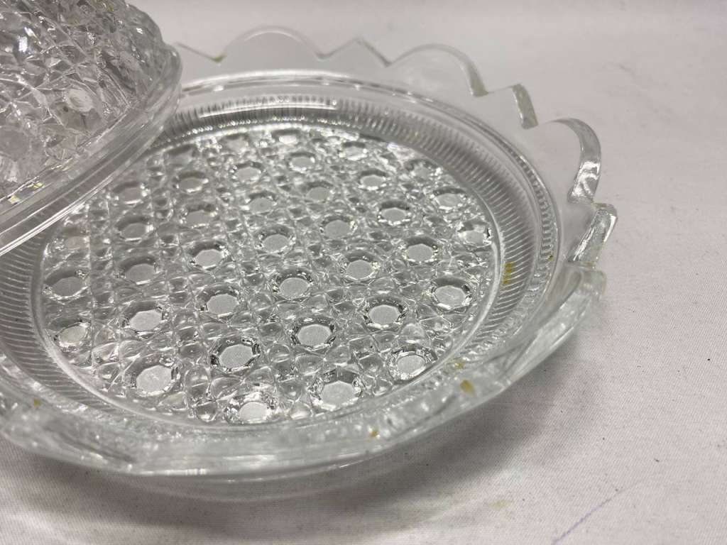 Масленка с крышкой, стекло, СССР, 16 см