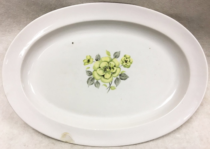 Блюдо &quot;Цветы&quot;, стекло, СССР (сост. на фото)