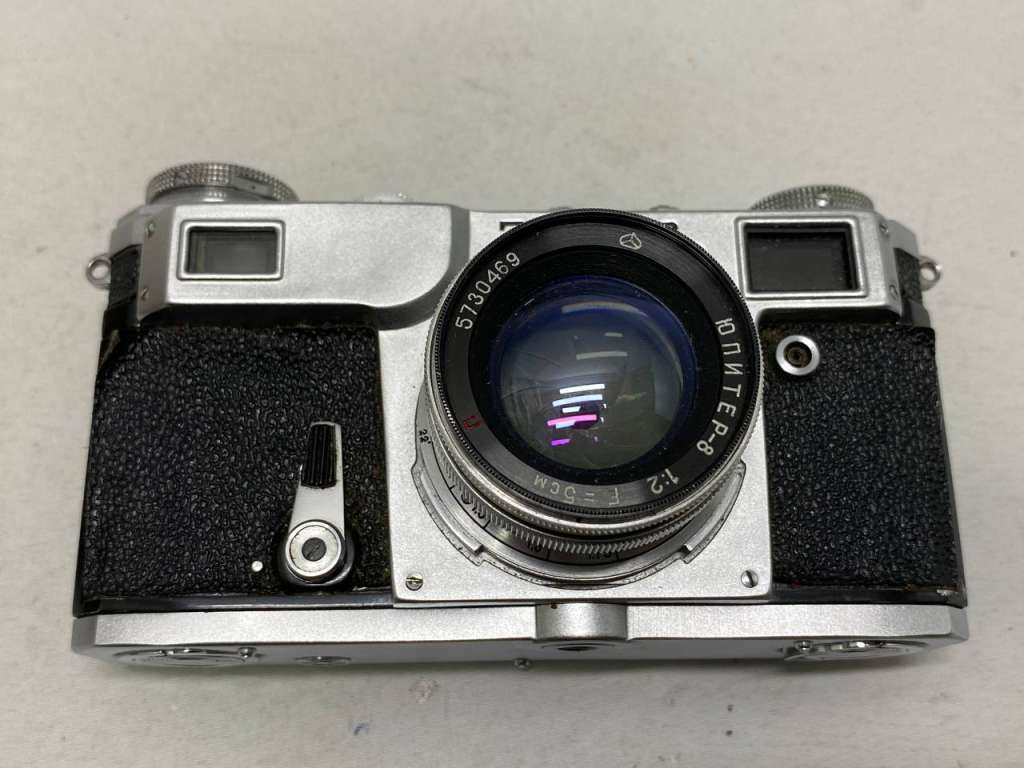 Фотоаппарат пленочный Киев с объективом Юпитер 8