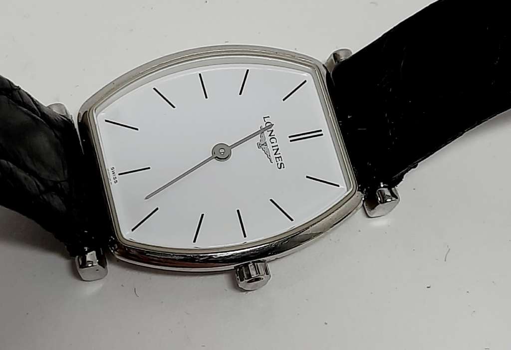 Швейцарские часы Longines, рабочие (сост. на фото)
