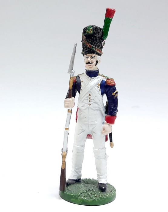 Оловянный солдатик &quot;Сержант полка пеших егерей Императорской Старой гвардии,1812  г.&quot;
