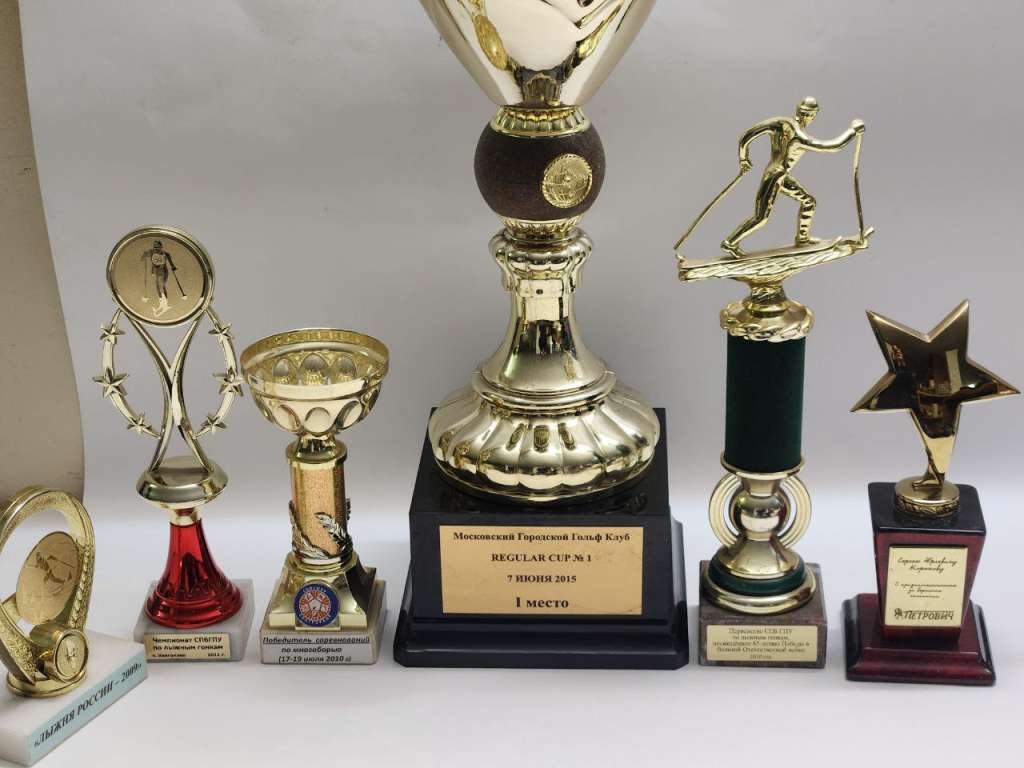 Кубки металл пластик 6 штук золотой цвет