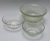 Салатники-конфетницы стекло 3 шт (сост. на фото)