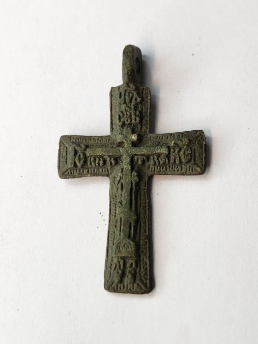 Крестик 19 век вес 10 грамм