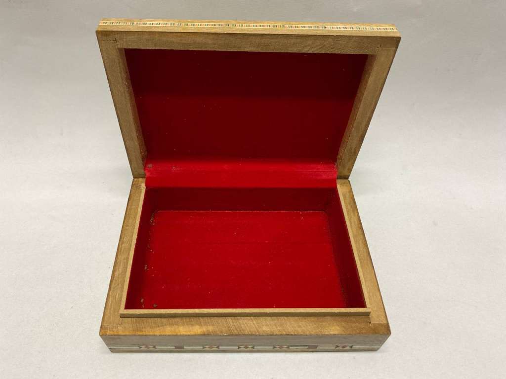 Шкатулка деревянная из под Сирийских сигар