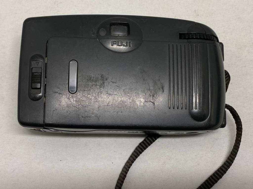 Фотоаппарат пленочный FUJI FZ 5