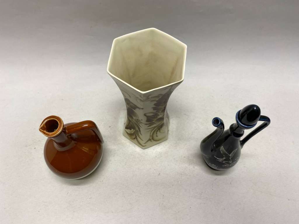 Ваза, кувшин, 3 предмета