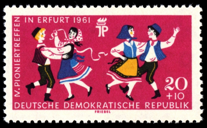 (1961-022) Марка Германия (ГДР) &quot;Танцы&quot;    Пионеры ГДР III O