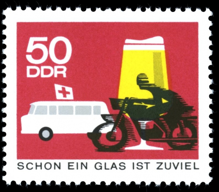 (1966-020) Марка Германия (ГДР) &quot;Мотоциклист&quot;    Безопасность движения II Θ