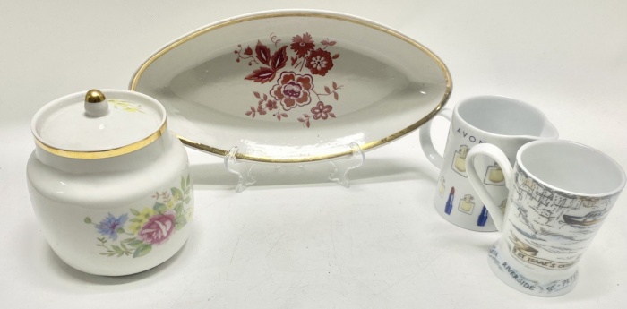 Сахарница + блюдо + молочник + кружка 