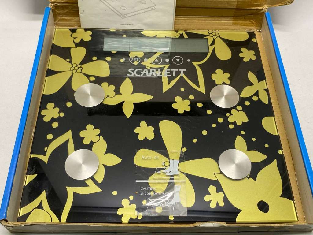 Весы напольные Скарлет SC-216 150 кг