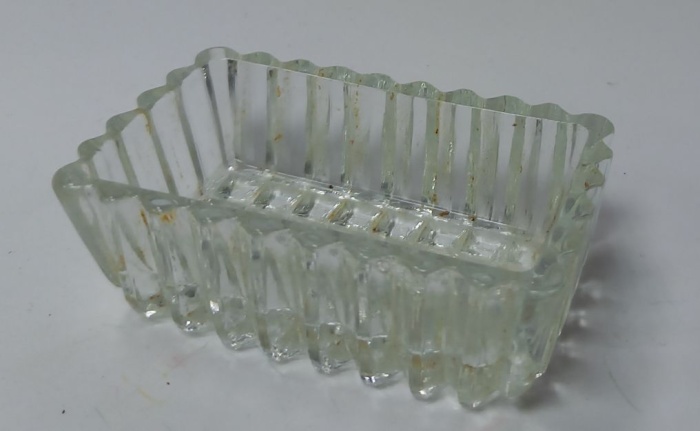 Мини-солонка 6.5х2 см (сост.на фото)