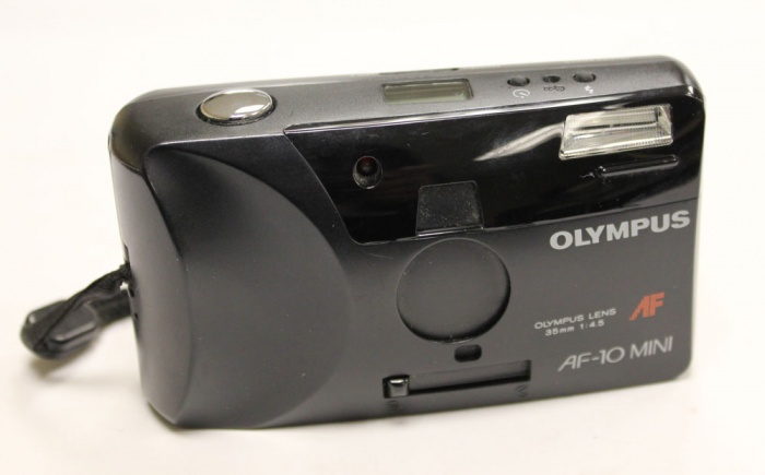 Фотоаппарат плёночный OLYMPUS AF-10 Mini (состояние на фото)