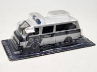 Полицейские машины мира модель RAF 22038 в коробке-блистере (не вскрыта, но одно стекло отвалилось)