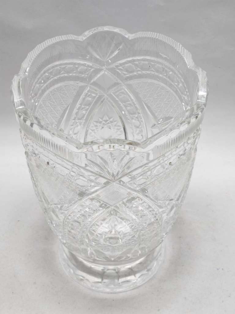 Ваза хрустальная широкая  СССР 20 х15 см