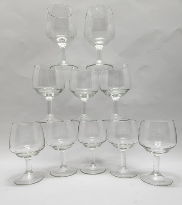 Бокалы коньячные 10 шт стекло (сост. на фото)