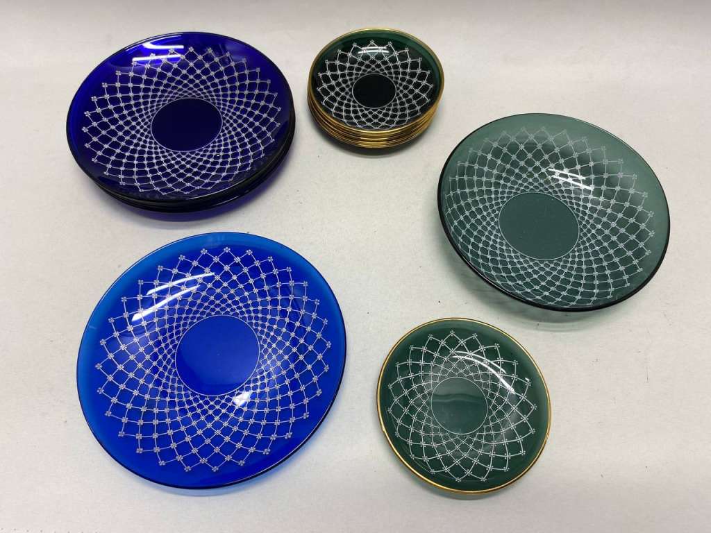 Блюдце цветное стекло, 13 шт