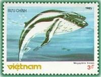(1985-087) Марка Вьетнам "Горбатый кит"    Морские животные III Θ