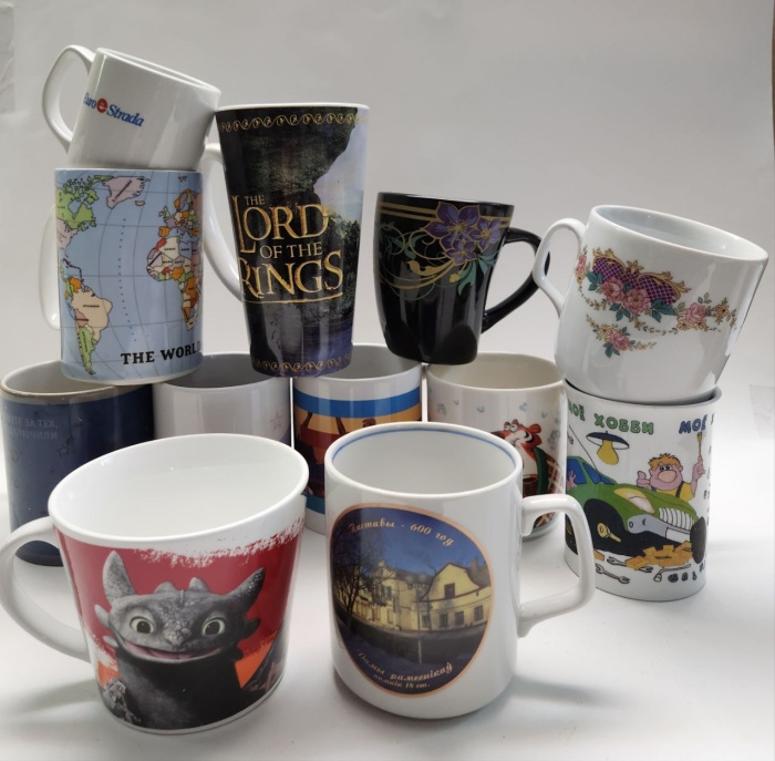 Кружки чашки чайные 12 штук разные