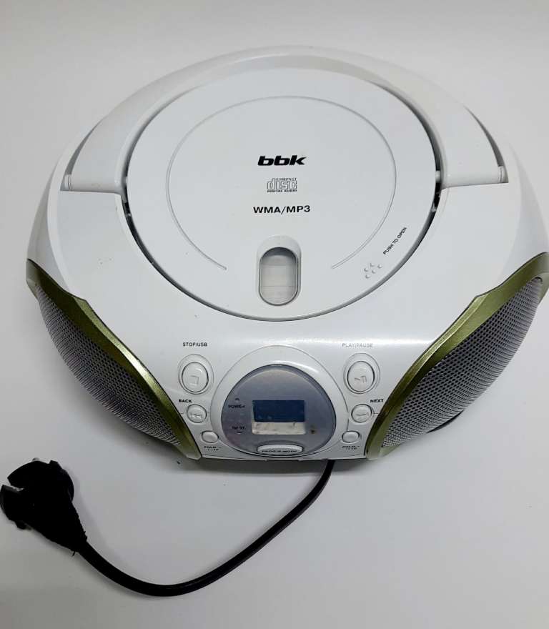 Магнитола BBK BX1000, радио, SD, USB, рабочая (сост. на фото)