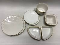Набор посуды 8 предметов, 4 блюдца, чашка, 3 креманки