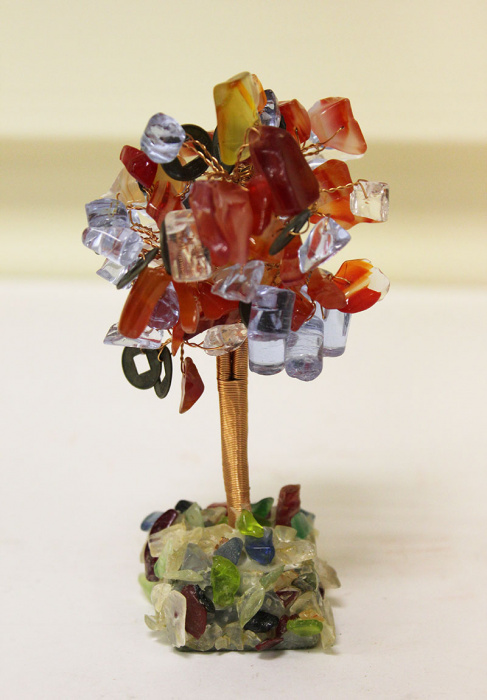 Денежное дерево, проволока, цветное стекло, металлические монетки (состояние на фото)
