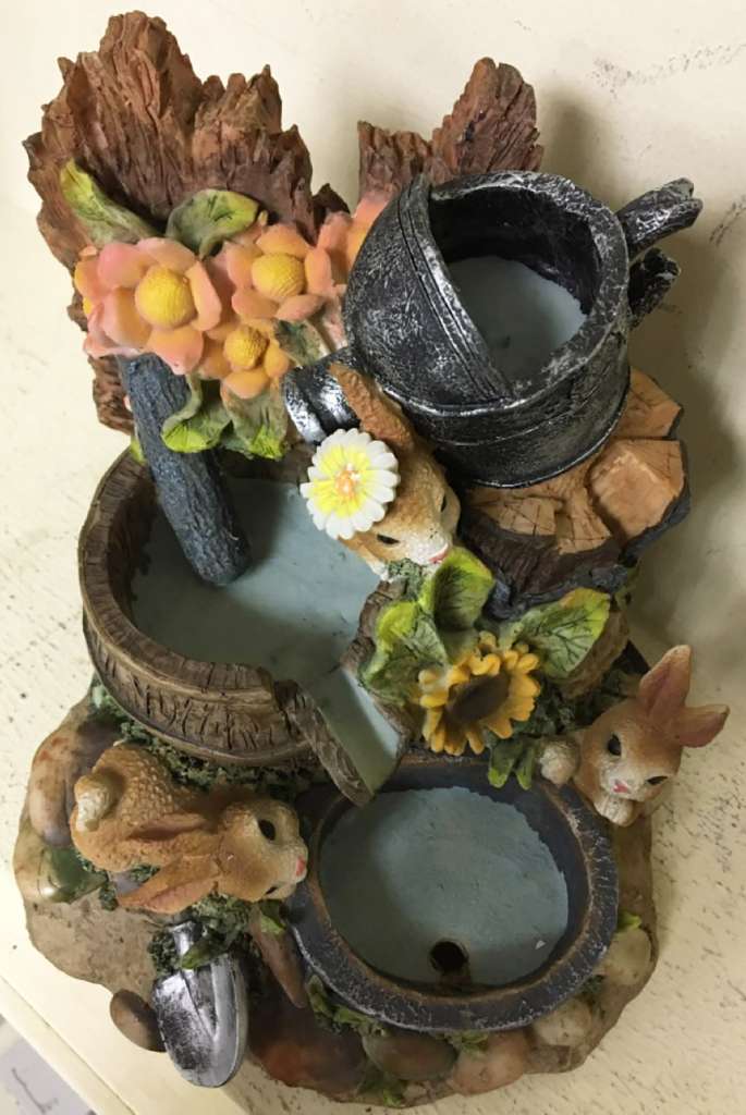 Декоративный фонтан &quot;Зайчата&quot; (сост. на фото)