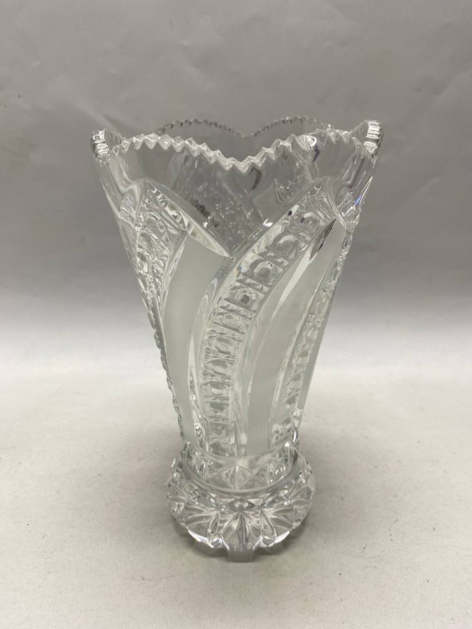 Ваза хрусталь 25 см