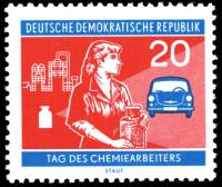 (1960-057) Марка Германия (ГДР) "Транспорт"    Химическая промышленность II Θ