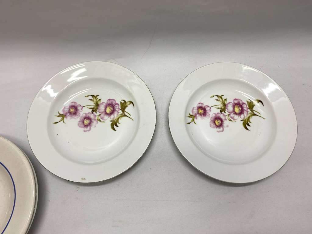 Набор тарелок 5 шт разного дизайна