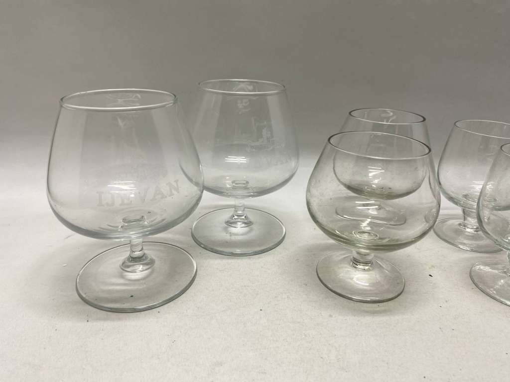 Бокалы коньячные 9 шт, разного размера