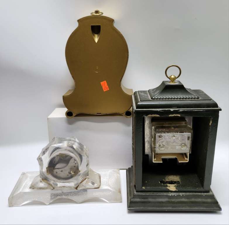 Часы 6 штук настольные настенные в ремонт