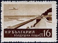 (1954-010) Марка Болгария "Пляж в Варне"   Виды Болгарии II Θ