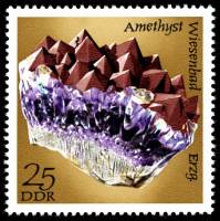 (1972-010) Марка Германия (ГДР) "Аметист"    Минералы II Θ