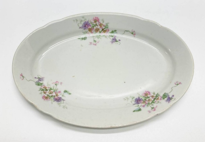 Блюдо овальное цветы, фарфор, 19 век