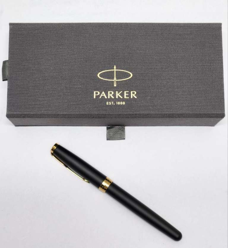 Ручка перьевая черная Parker Sonnet Core в подарочной коробке