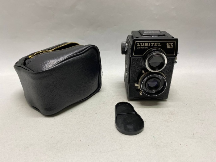 Фотоаппарат зеркальный Любитель 166 