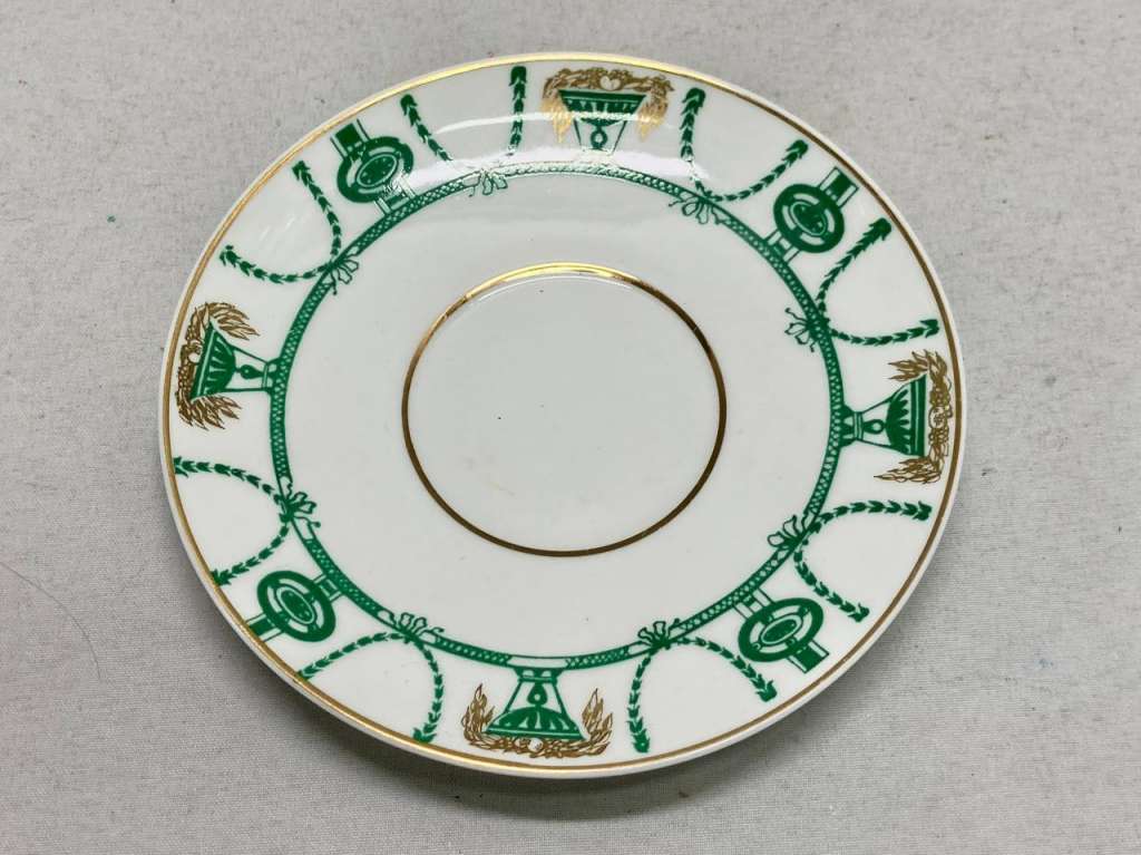 Кофейная пара, ЛФЗ, костяной фарфор, скол на чашке