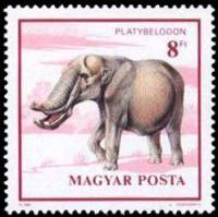 (1990-058) Марка Венгрия "Платибелодон"    Доисторические животные II Θ