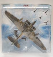 Легендарные самолеты модель Пе 8 в коробке блистере без журнала