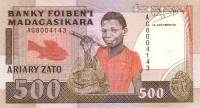 (,) Банкнота Мадагаскар 1993 год 500 франков "Молодой человек"   UNC