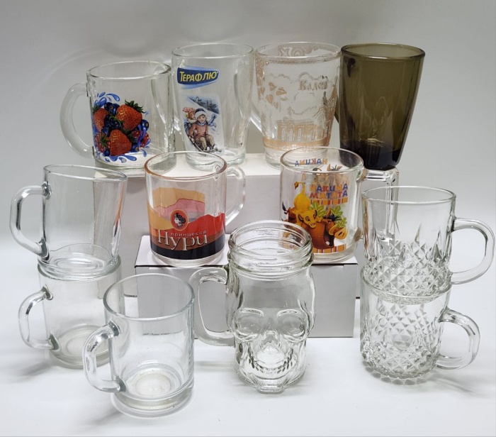 Кружки чашки чайные 12 штук стекло разные