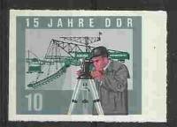 (1964-068) Марка Германия (ГДР) "Геодезист"    ГДР 15 лет III O