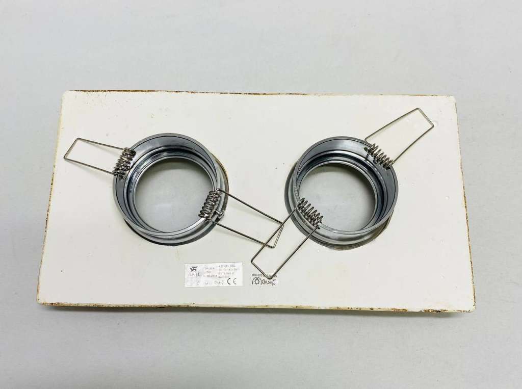 Светильник потолочный ARTE lamp