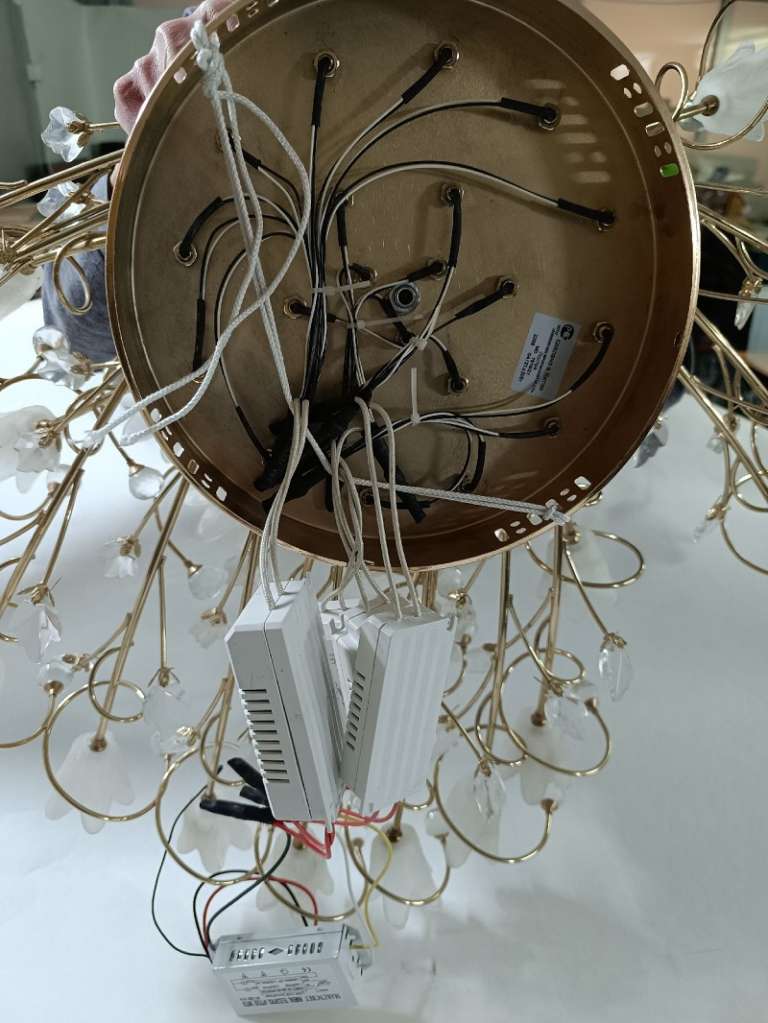 Люстра, 21 рожок, Китай (сост. на фото)