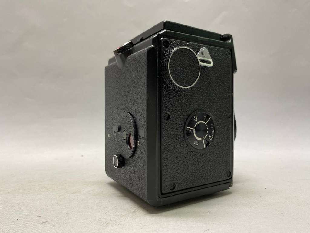 Фотоаппарат зеркальный Любитель 166 