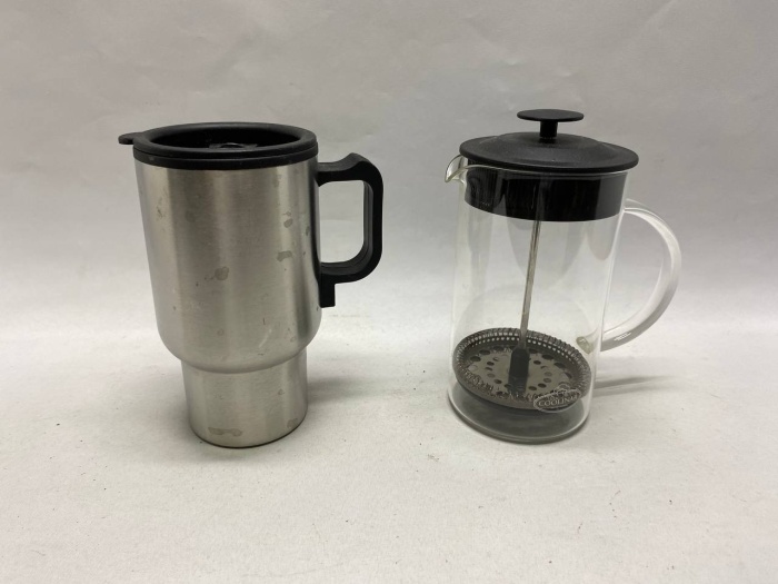 Френчпресс и термокружка