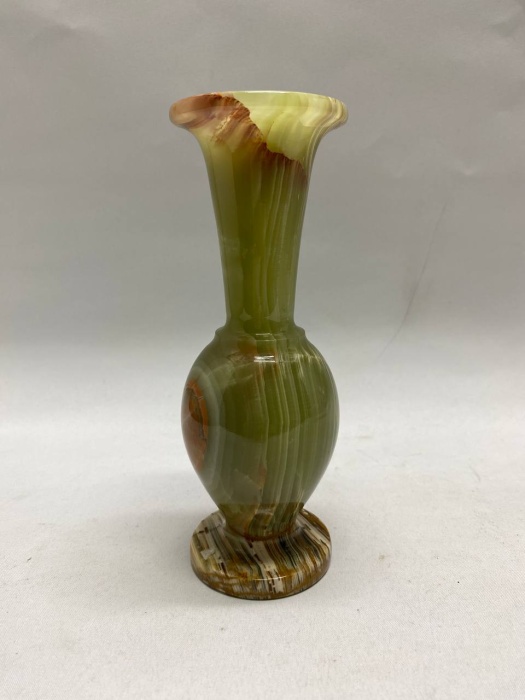 Ваза из оникса 16 см