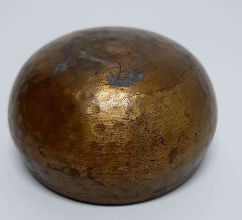 Тибетская поющая чаша, медная (сост. на фото)