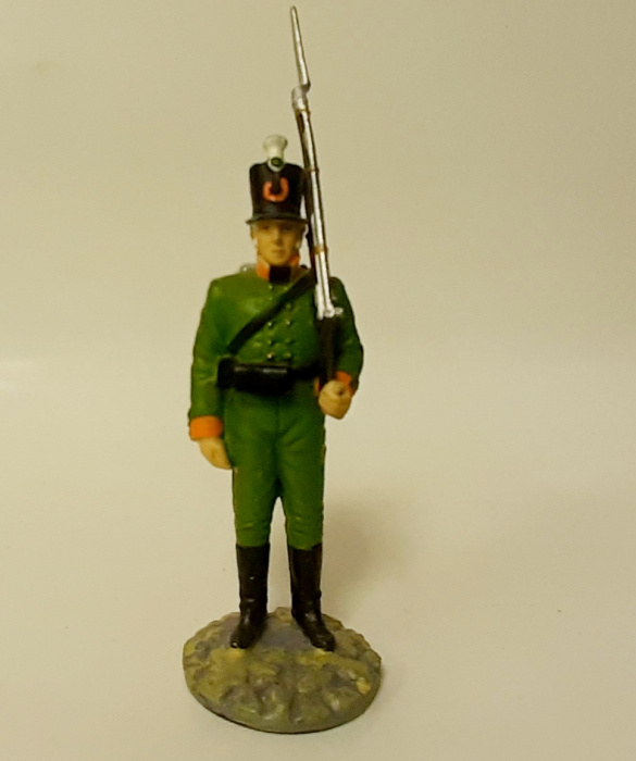 Оловянный солдатик &quot;Рядовой  6-го егерского полка, 1805г.&quot;